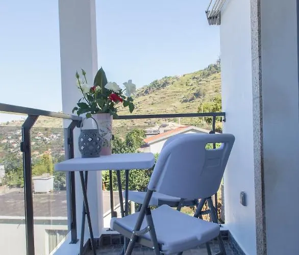 “venik House” Sea_mountains_relaxing_barbecue Daire *